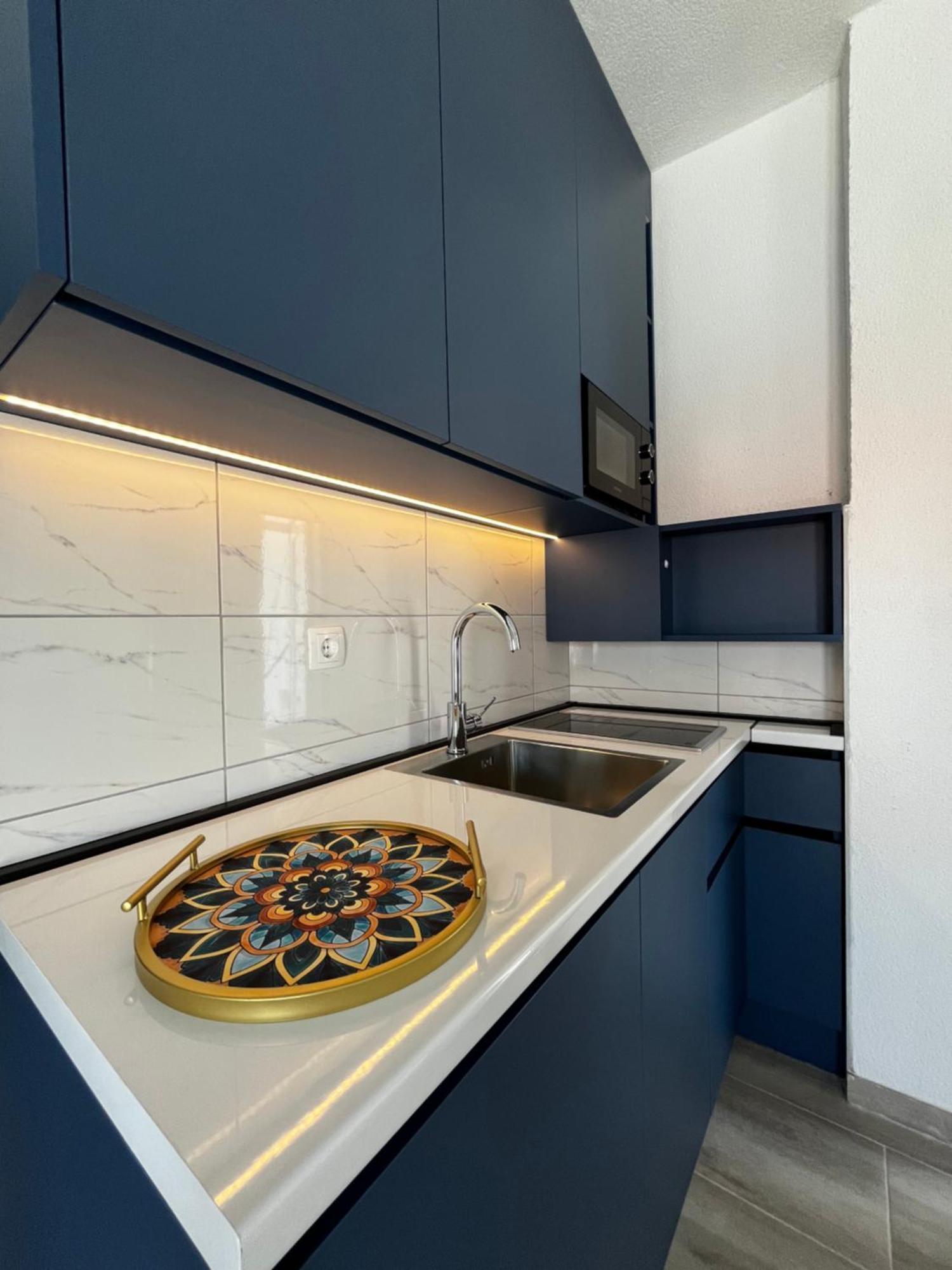 Twin Apartments Ivanica Luaran gambar